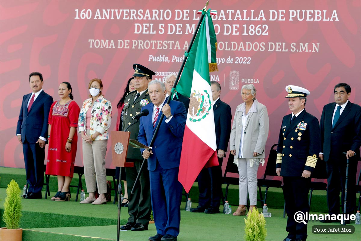 El primer desfile del 5 de Mayo post COVID y la reunión de la 4T en Puebla 21 desfile 5 de mayo Puebla 2022 presidium 1