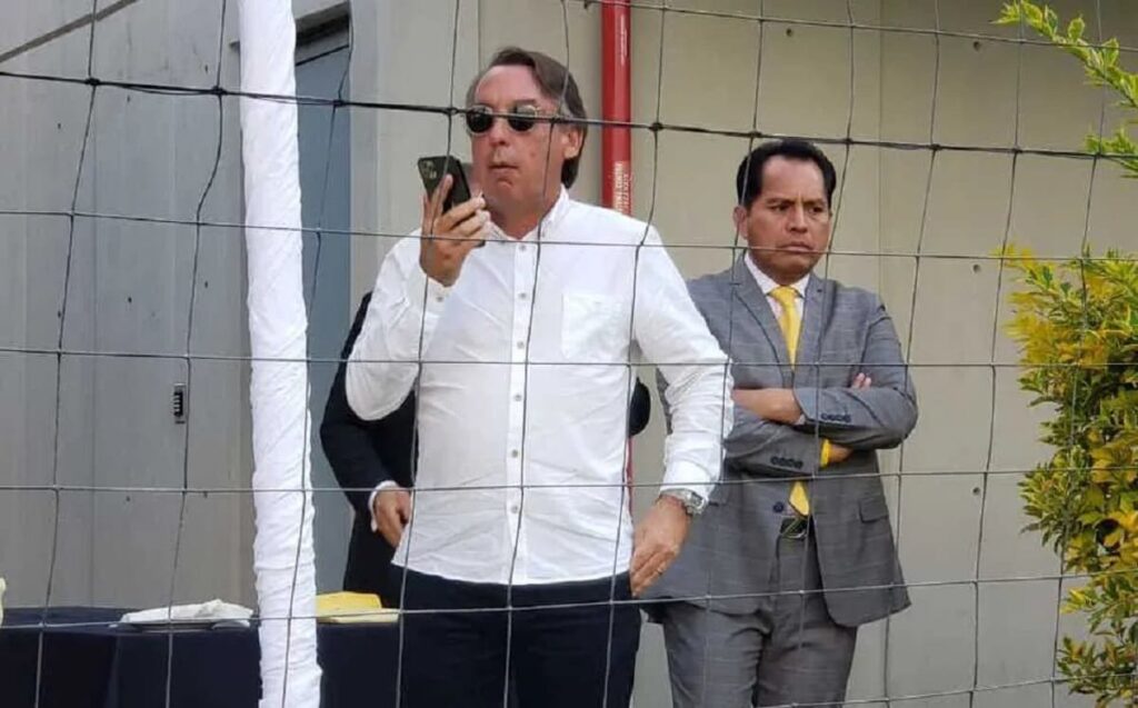 emilio azcárraga LCDLFM