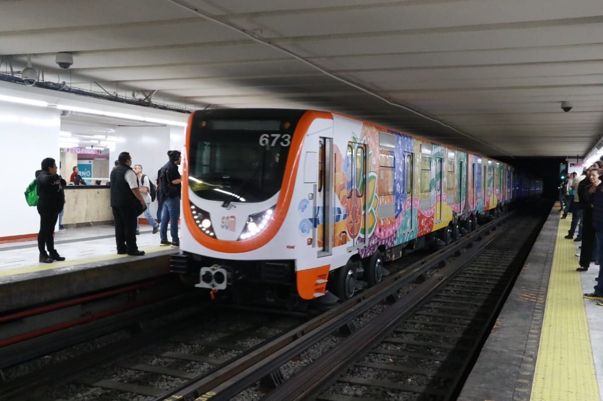 Estos son los 11 lugares públicos de la CDMX en donde no se podrá fumar 2 metro
