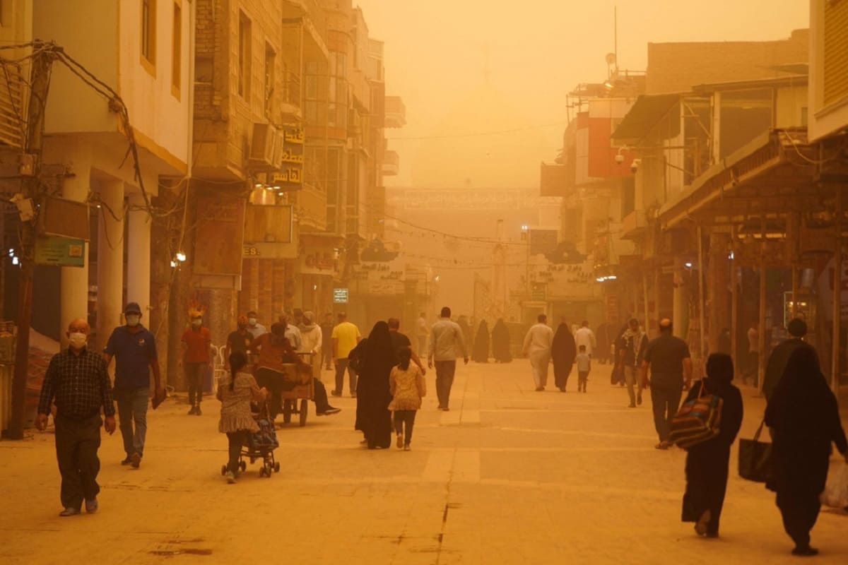 Irak: Gran tormenta de arena deja miles de hospitalizados por asfixia 5 tormenta de arena en Irak 1