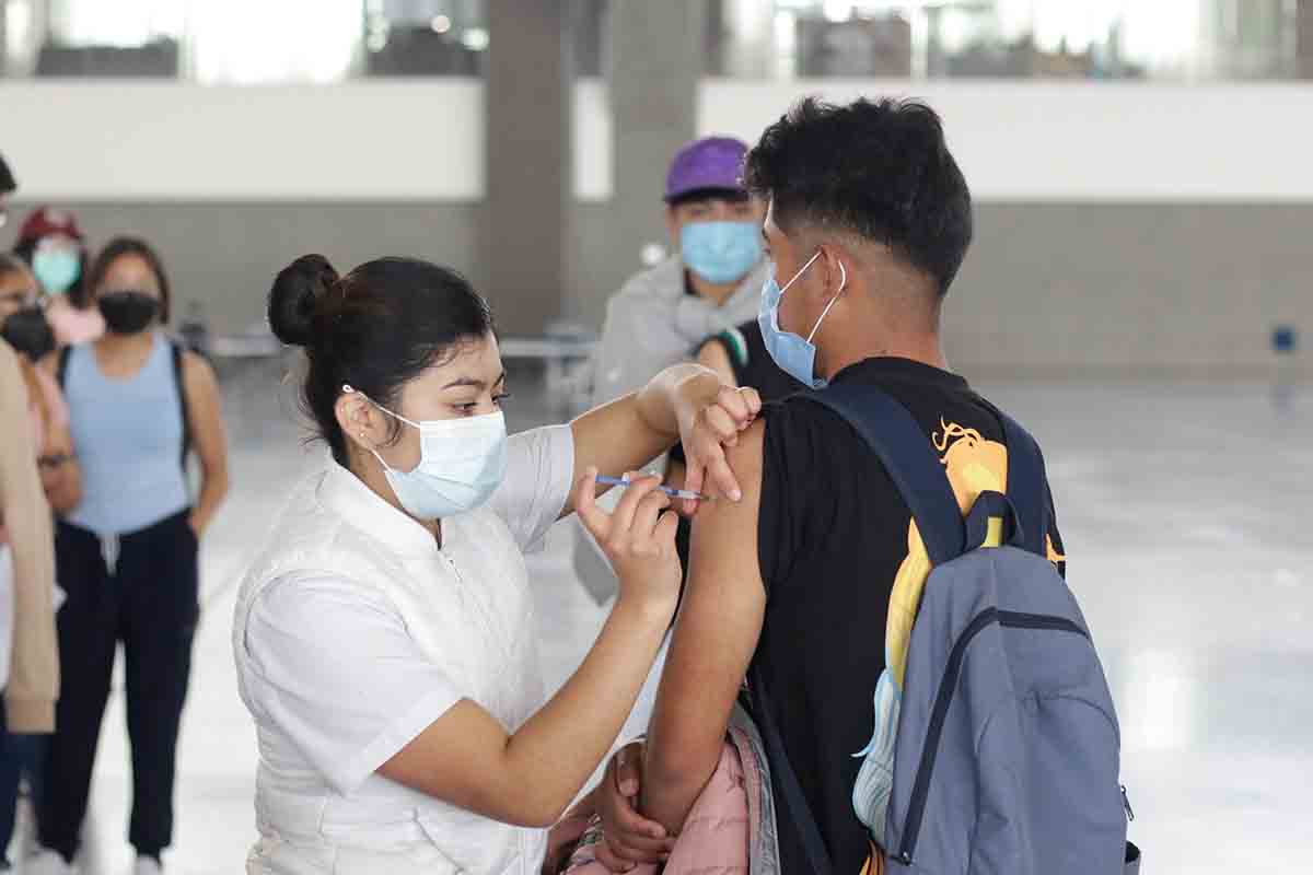 Vacunas antiCOVID para menores de 12 a 14 años llegarán a Puebla el fin de semana 2 vacunacion menores de edad