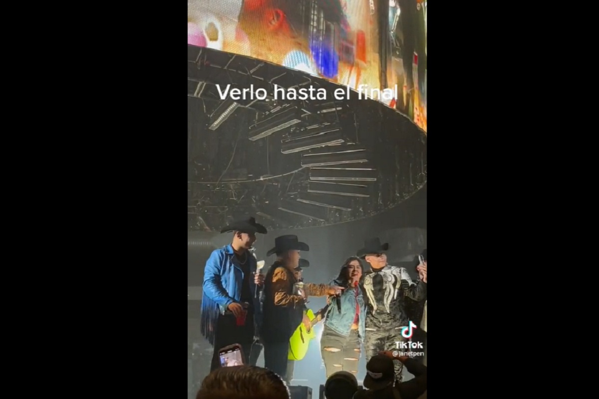 VIDEO: Grupo Firme ayuda a fan a "salir del clóset" en su concierto 2 viruela del mono 3