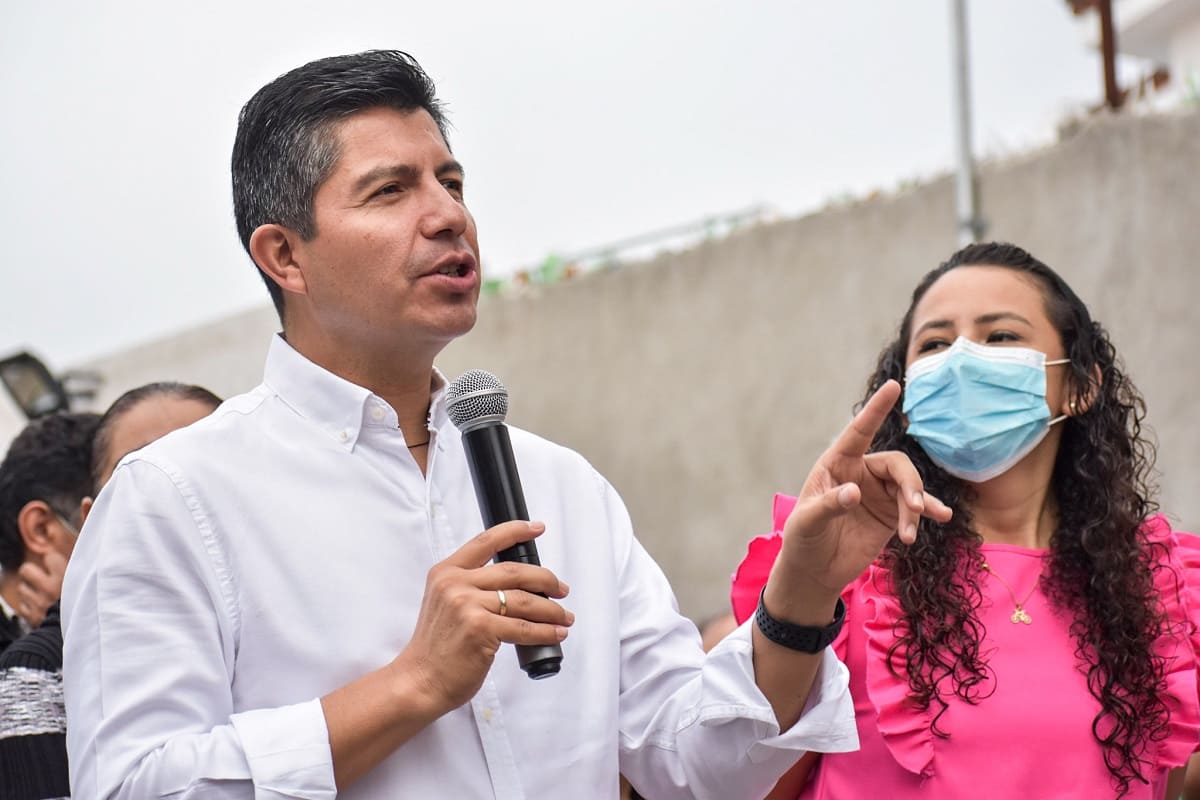 Agrupamiento Puebla ha disminuido tomas clandestinas en Xochimehuacán: Lalo Rivera 4 DSC 0406 1