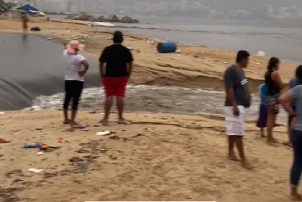 acapulco aguas negras 1