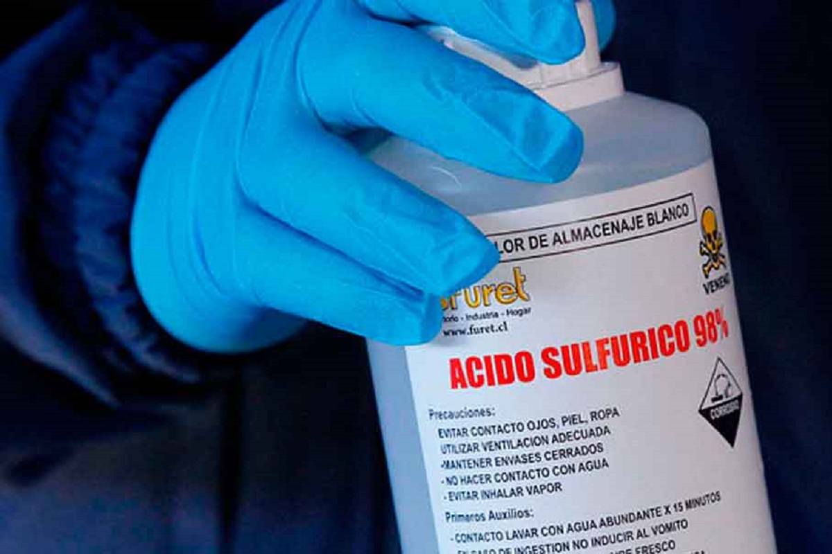 Proponen castigar hasta 21 años de cárcel ataques con ácido contra mujeres en Puebla 3 acido