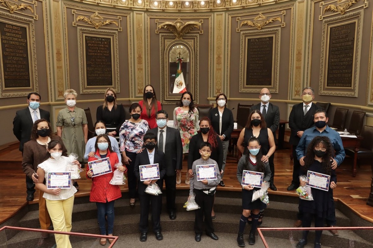 Congreso del Estado reconoce a niñas y niños que participaron en el concurso para ser comisionada y comisionado infantil 1 comisionado