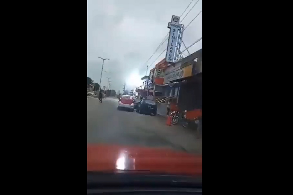 VIDEO: Trabajador de Megacable muere electrocutado en Veracruz 2 electrocutado