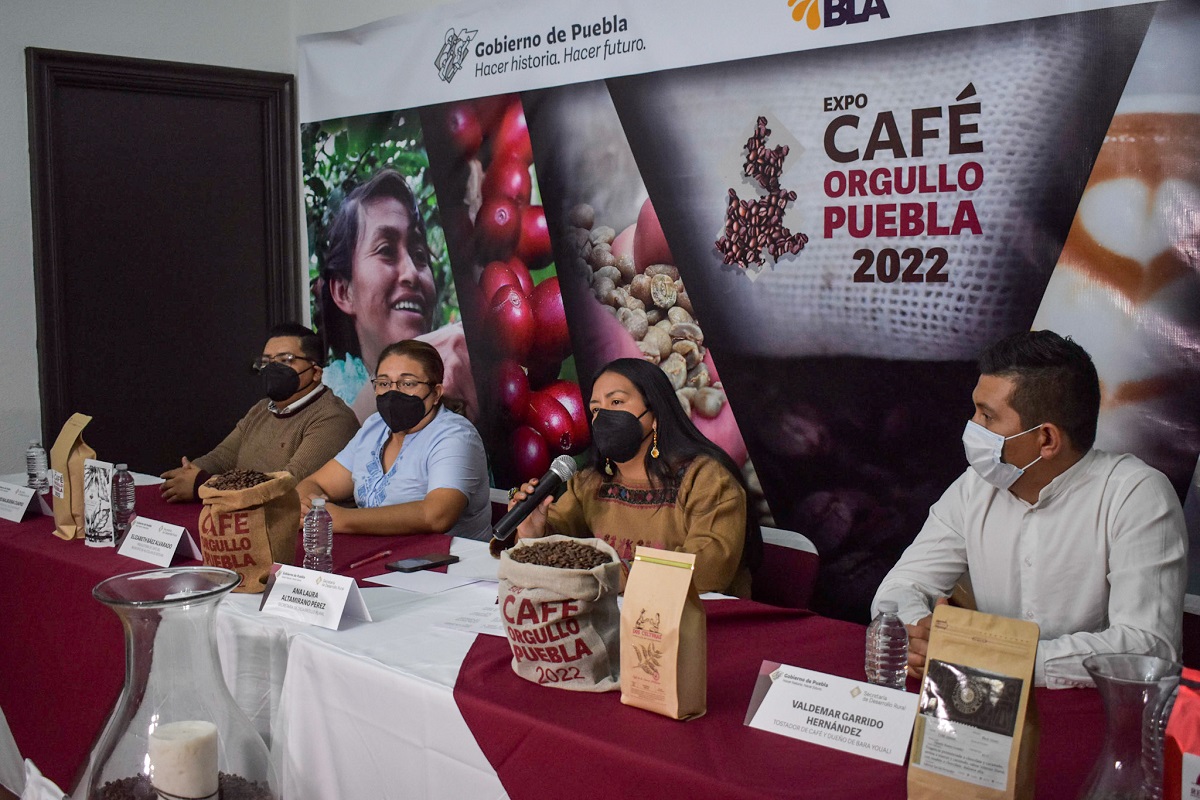 Miel, mezcal, mole y artesanías, los productos que encontrarás en la Expo Orgullo Café en Puebla 4 Expo Orgullo Café