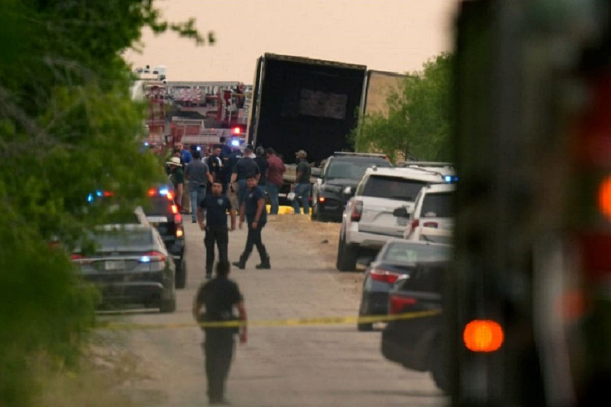 Hallan a 50 migrantes muertos dentro de un camión abandonado en Texas 4 migrantes texas 1
