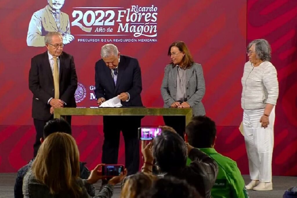 AMLO Horario de verano. 1