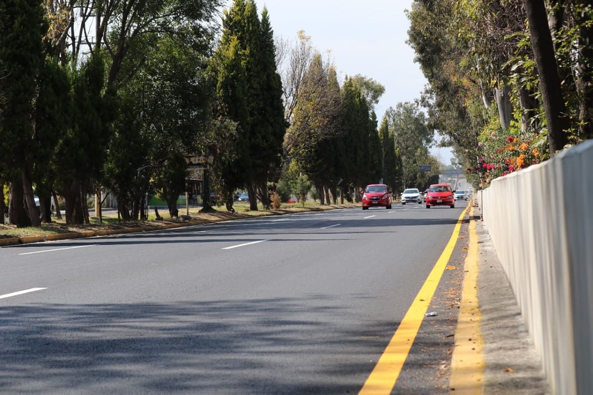 Barbosa inaugura rehabilitación de la Recta a Cholula