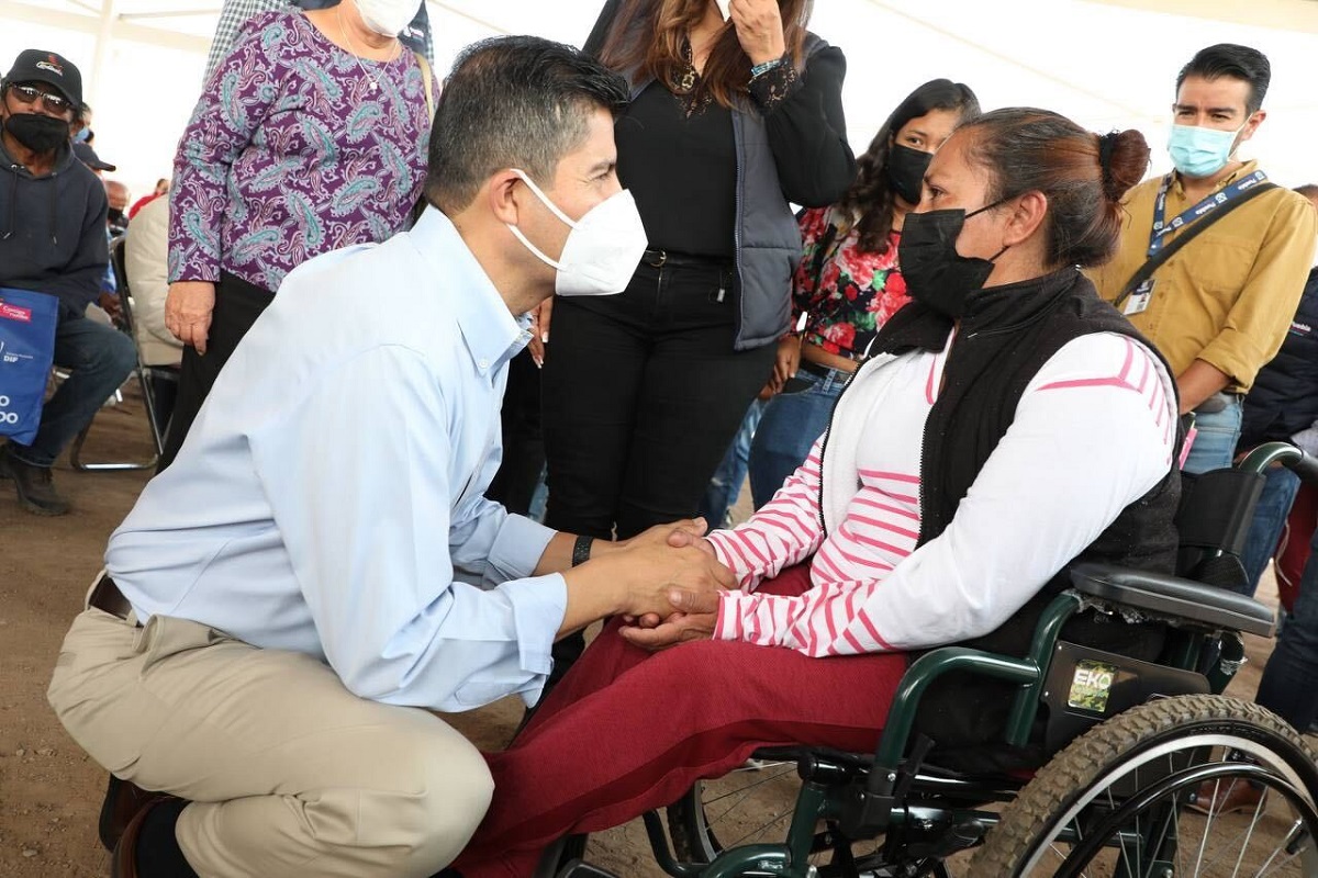Ayuntamiento de Puebla beneficia a personas con aparatos funcionales 2 Imagen de iOS 130
