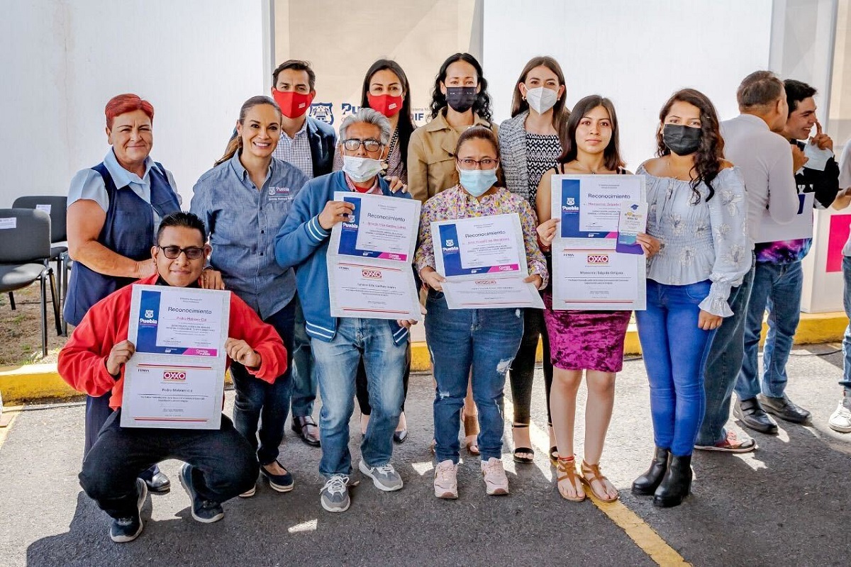 20 personas con discapacidad se incorporaron a la vida laboral con el apoyo del SMDIF Puebla 1 Imagen de iOS 134