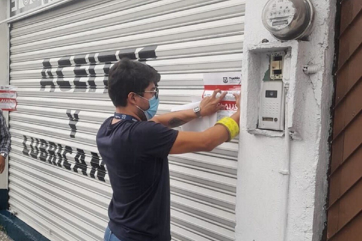 Normatividad, Policía Municipal y Gestión de Riesgos supervisan comercios en la zona de la 46 Poniente 1 Imagen de iOS 218