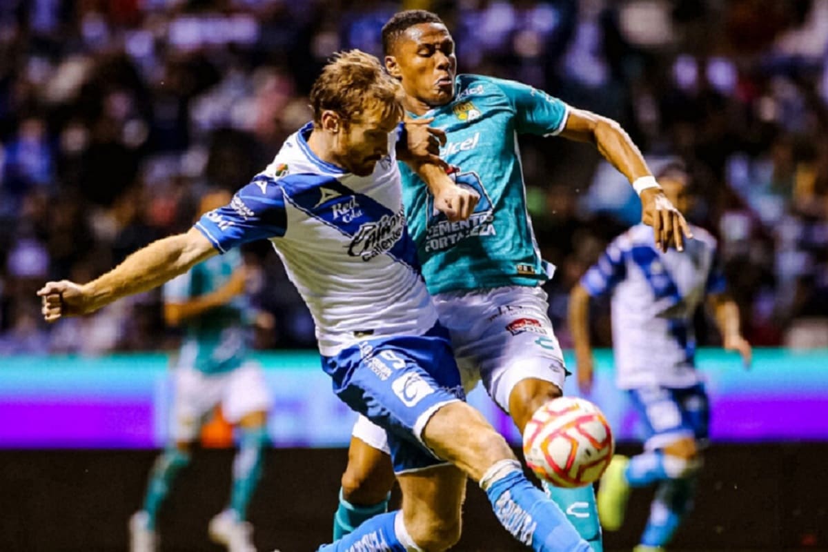 La Franja pone en riesgo su liderato al empatar contra León 4 La Franja vs Leon 1