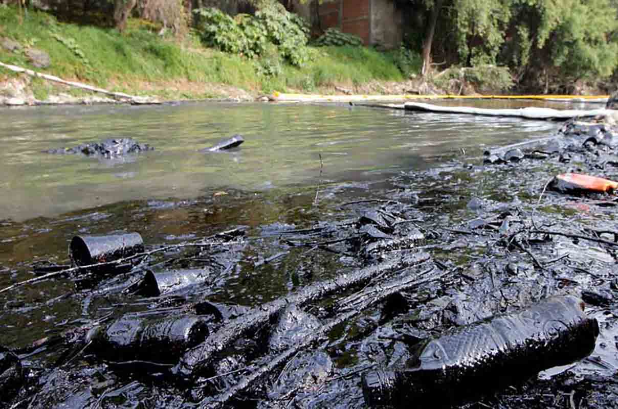 En 2022, clausuraron 15 empresas textiles por contaminar el Río Atoyac 3 Rio Atoyac
