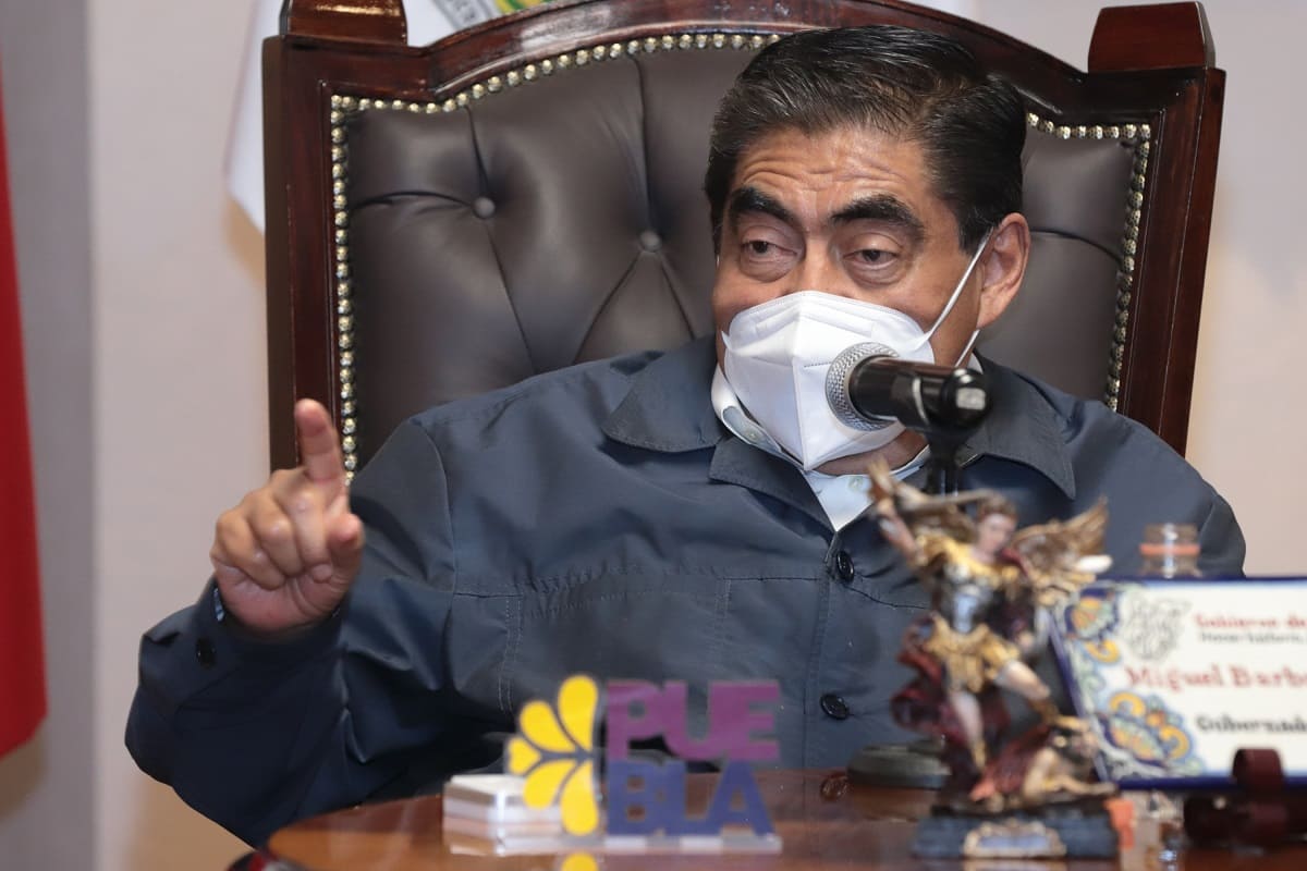 Llama Barbosa a alcaldes vigilar permanentemente tianguis y mercados para combatir actos ilícitos 2 barbosa 1 5