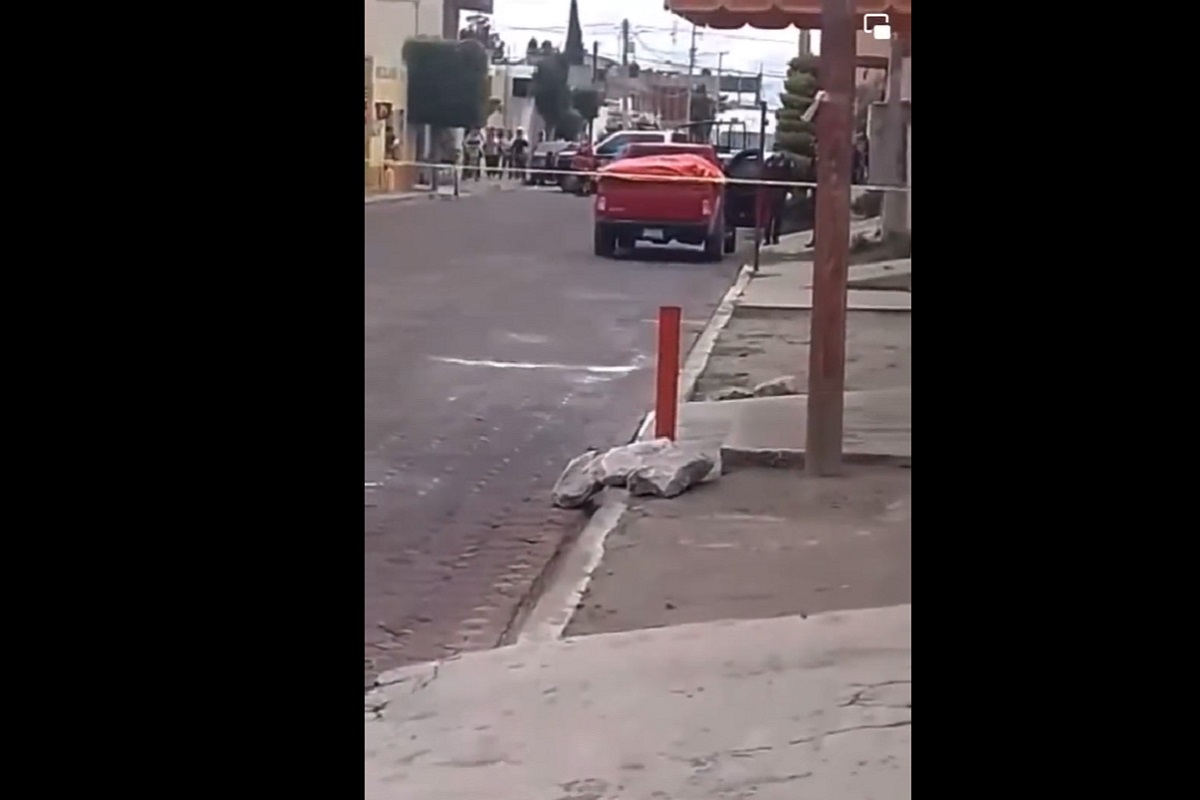 Ejecutan a comerciante a bordo de su camioneta en Tepeaca 2 camioneta
