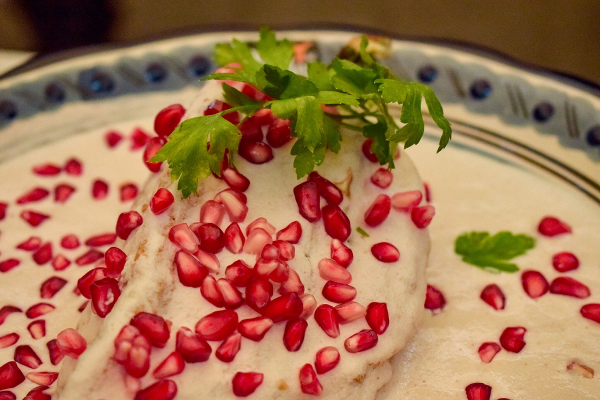 Esta es la receta tradicional de los Chiles en Nogada