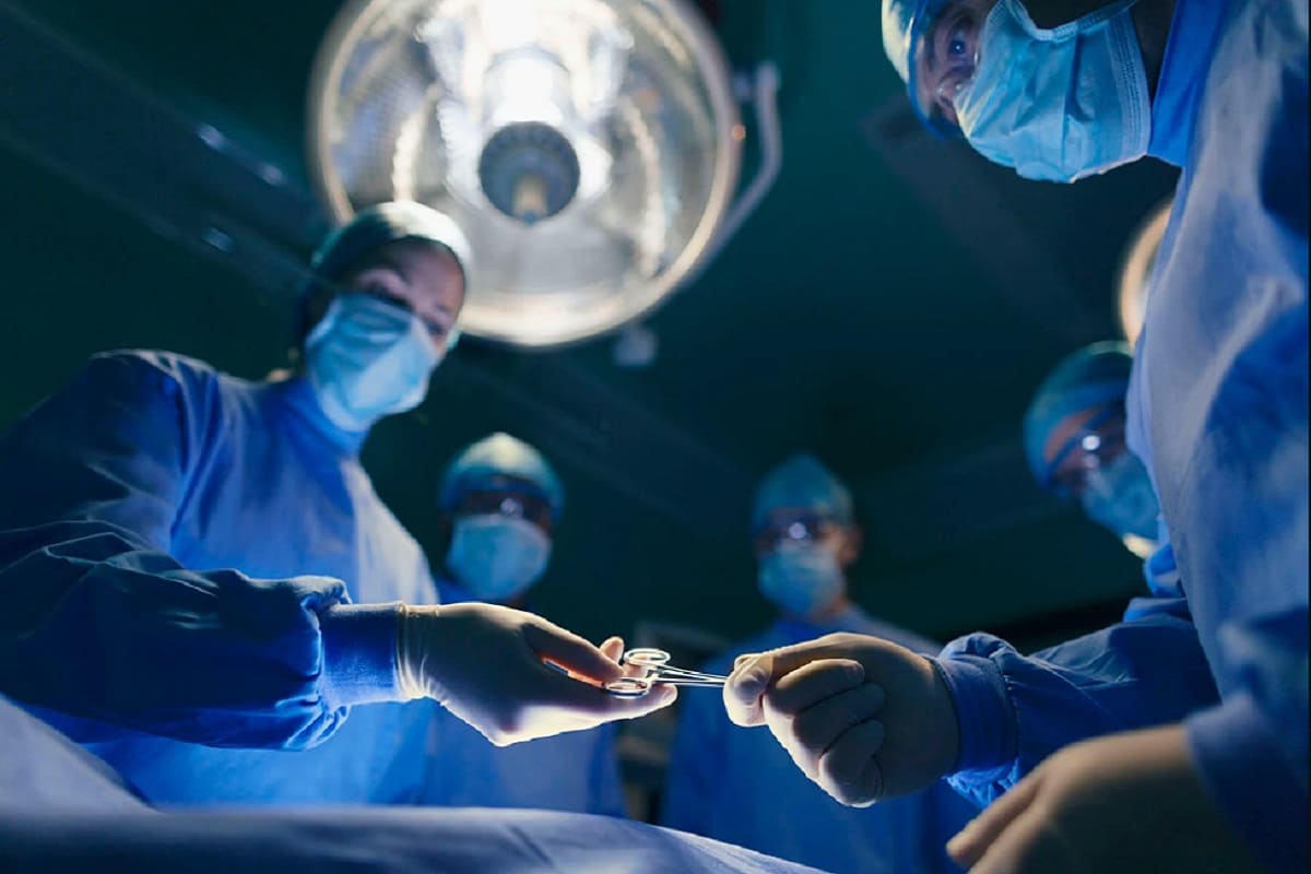 IMSS amputa las dos piernas de una mujer por error en Querétaro 4 cirugia 1