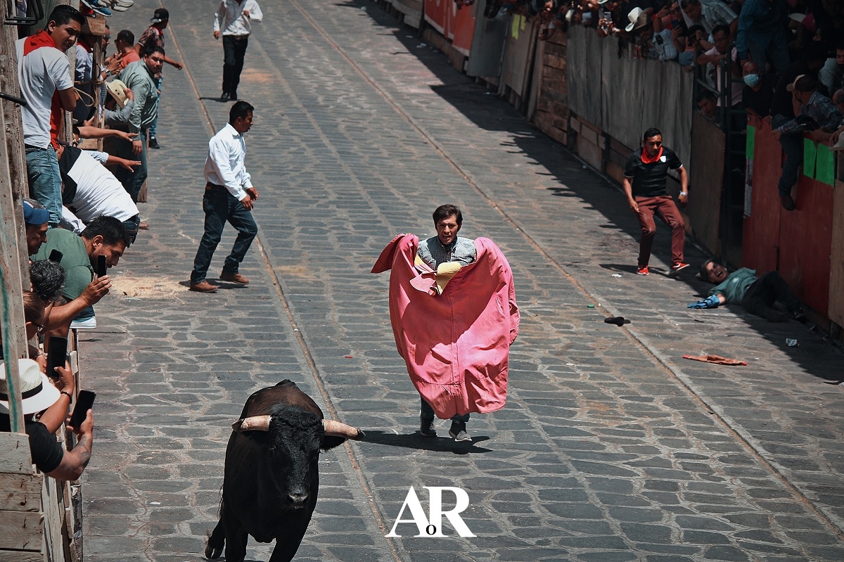 IMÁGENES SENSIBLES: Toro embiste a asistente de la Xiqueñada 2022 en Veracruz 5 toros xico veracruz