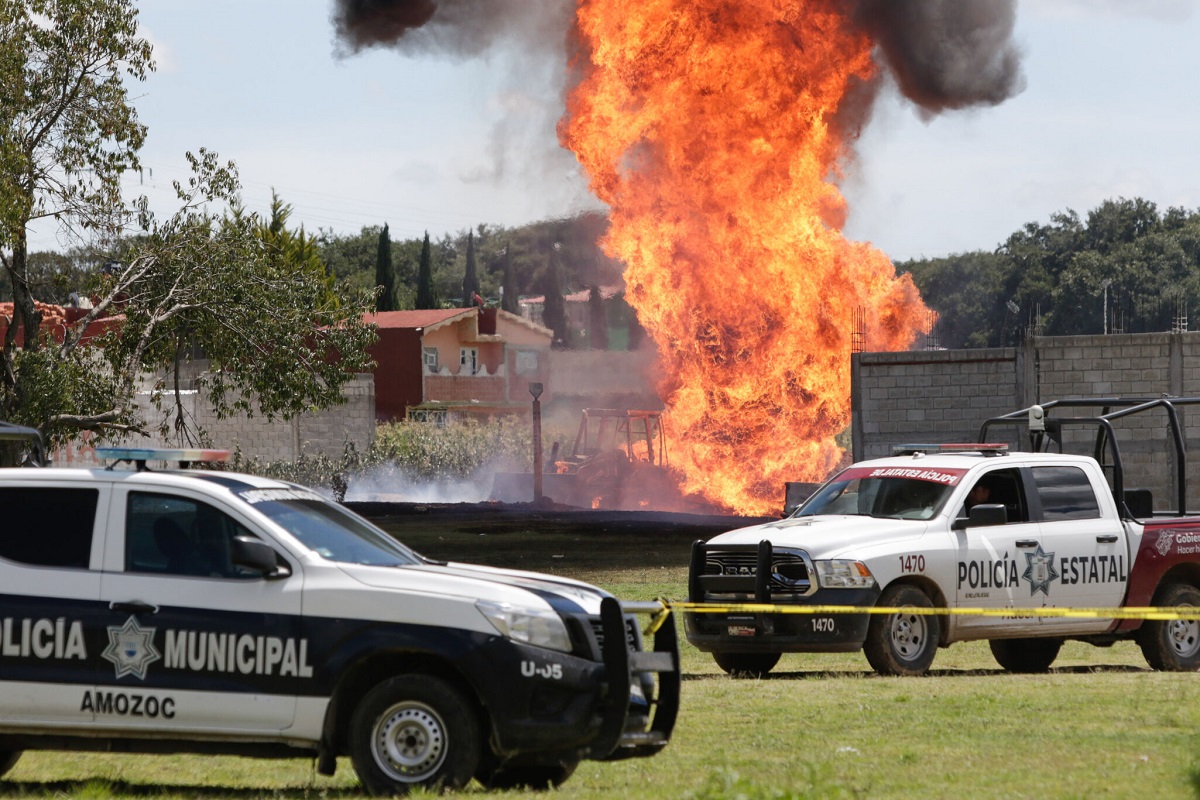¡No fueron huachigaseros! Albañiles perforan ducto de Pemex y provocan explosión en Amozoc 3 1661535025072