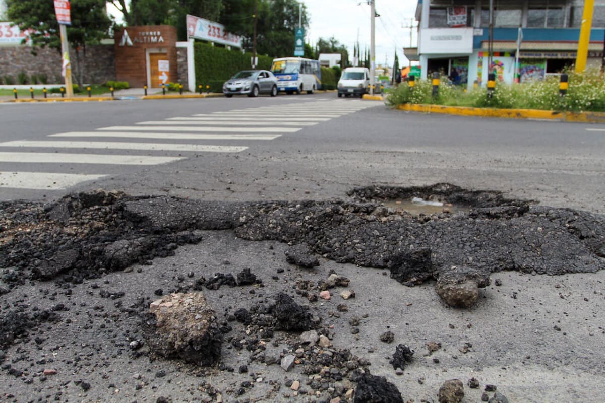 Gobierno municipal ampliará contrato de bacheo tras fuertes lluvias: Eduardo Rivera 3 20210822130518 IMG 5244