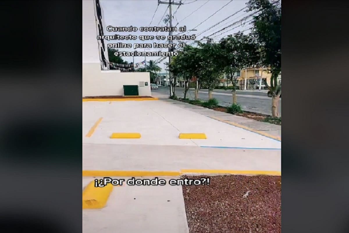 ¡WTF! Inauguran un 7-Eleven sin entrada al estacionamiento 4 7 eleven 1