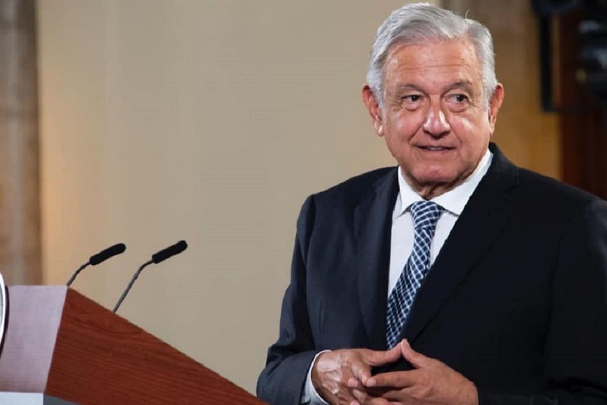 AMLO acusa al INE y TEPJF de violar derecho a la libertad de expresión en redes sociales 2 AMLO 1