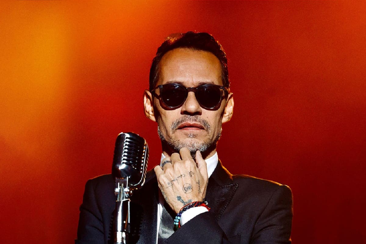 Marc Anthony pide un aguardiente y recibe botellazo en pleno concierto 4 Marc Anthony 1