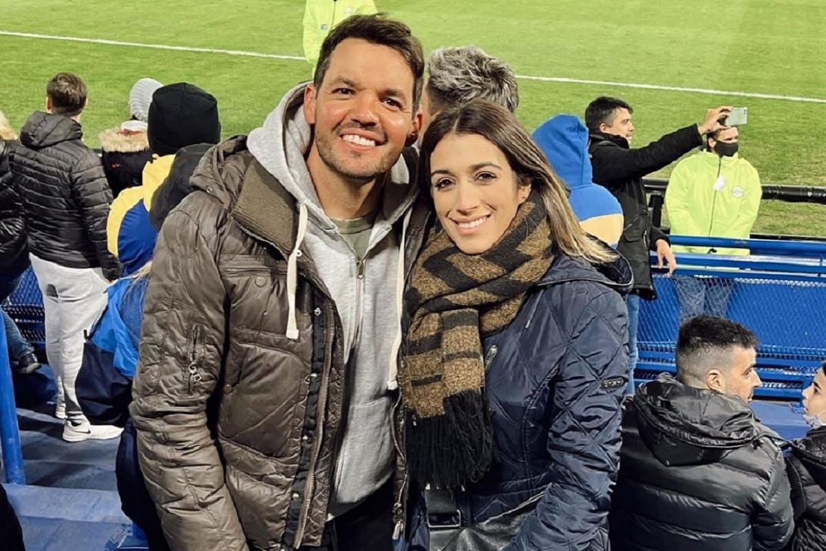 👶Larcamón y su esposa anuncian que serán papás 2 Nicolas Larcamon 1