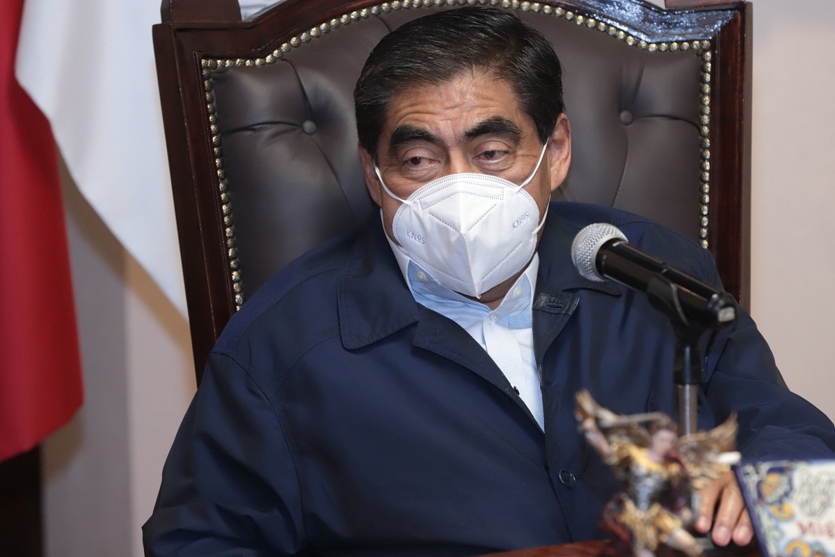 Con entrega de patrullas a municipios, gobierno estatal fortalecerá seguridad, recalca MBH 1 barbosa 1
