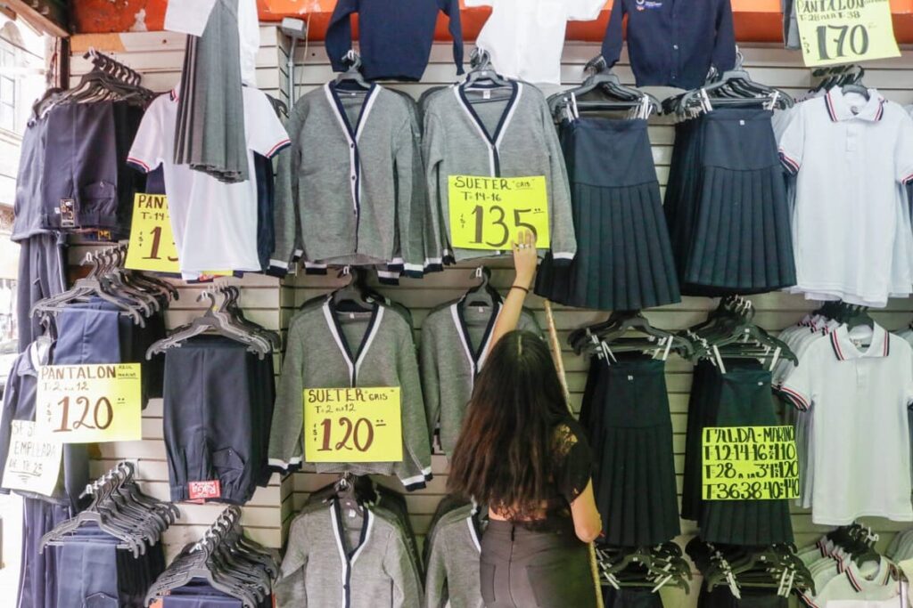 Propone diputada del PAN uniforme neutro en Puebla