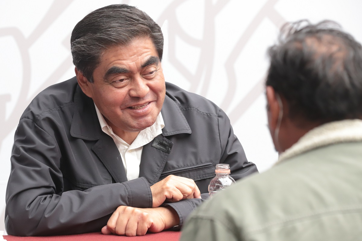 Beneficiarios de "Martes Ciudadano" agradecen apoyos recibidos por el gobernador 2 miguel barbosaaa