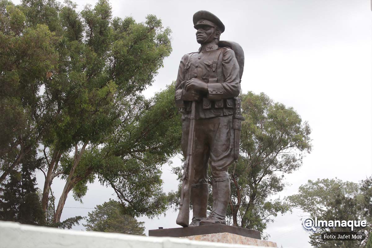 nueva Estatua Zona Militar 2