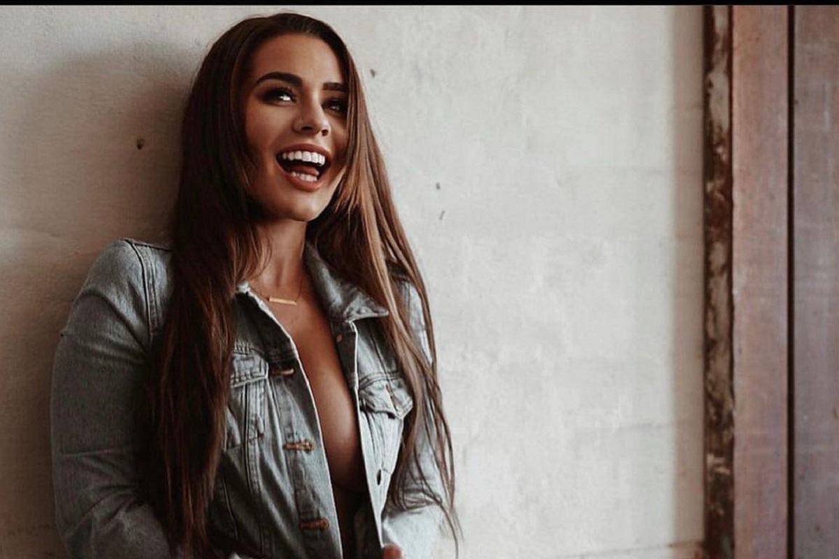 Lucy Bancks deja su trabajo de oficinista para convertirse en modelo de OnlyFans; gana 25 mil al día 2 onlyfans