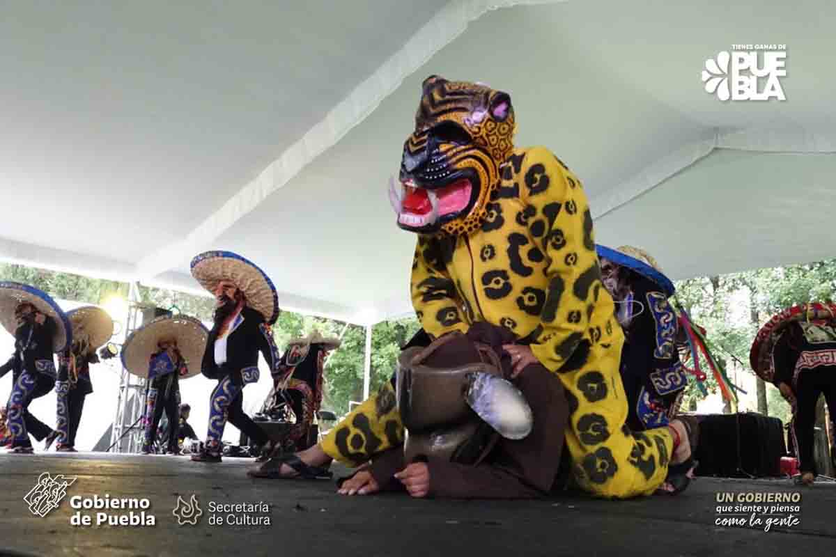 Presentan en Los Pinos a los 10 Pueblos Mágicos de Puebla para difundir el turismo 6 puebla en los pinos 5