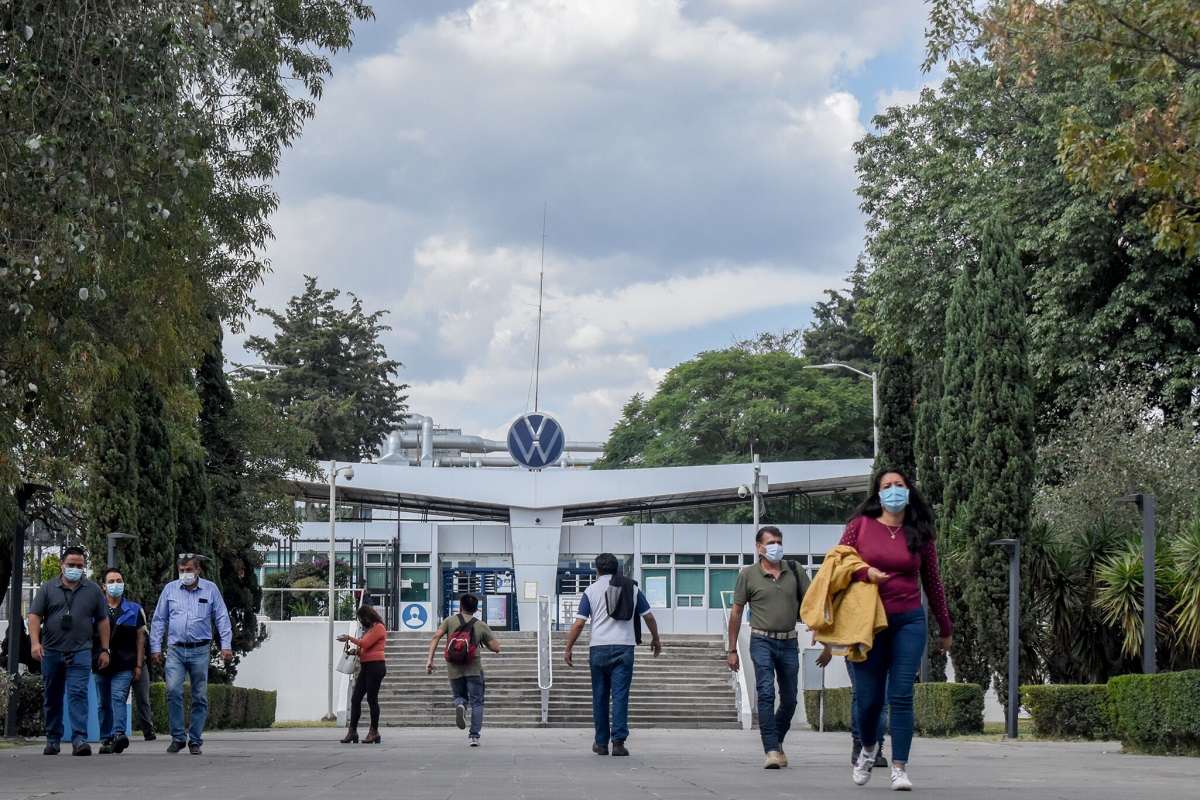 Trabajadores de VW van a segunda consulta salarial; si rechazan se quedan sin aumento 2 volkswagen 3