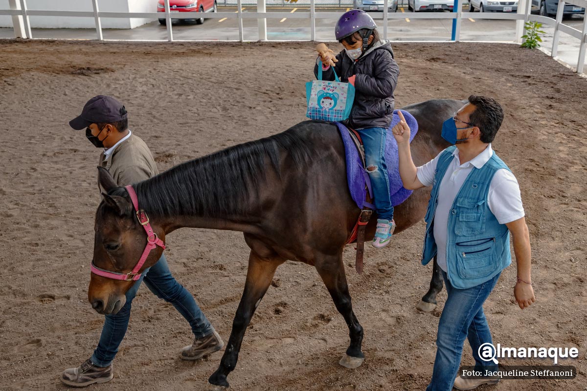CMERI equinoterapia Puebla 7