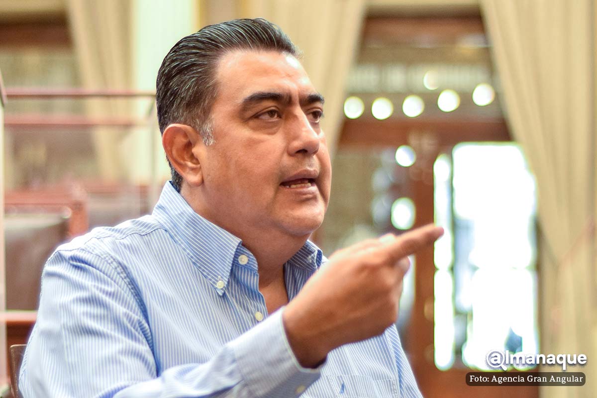 DAP y tarifa del agua, los temas complicados del primer año legislativo; se viene el análisis de la reforma al TSJ 4 Entrevista Presidente congreso Salomon 1