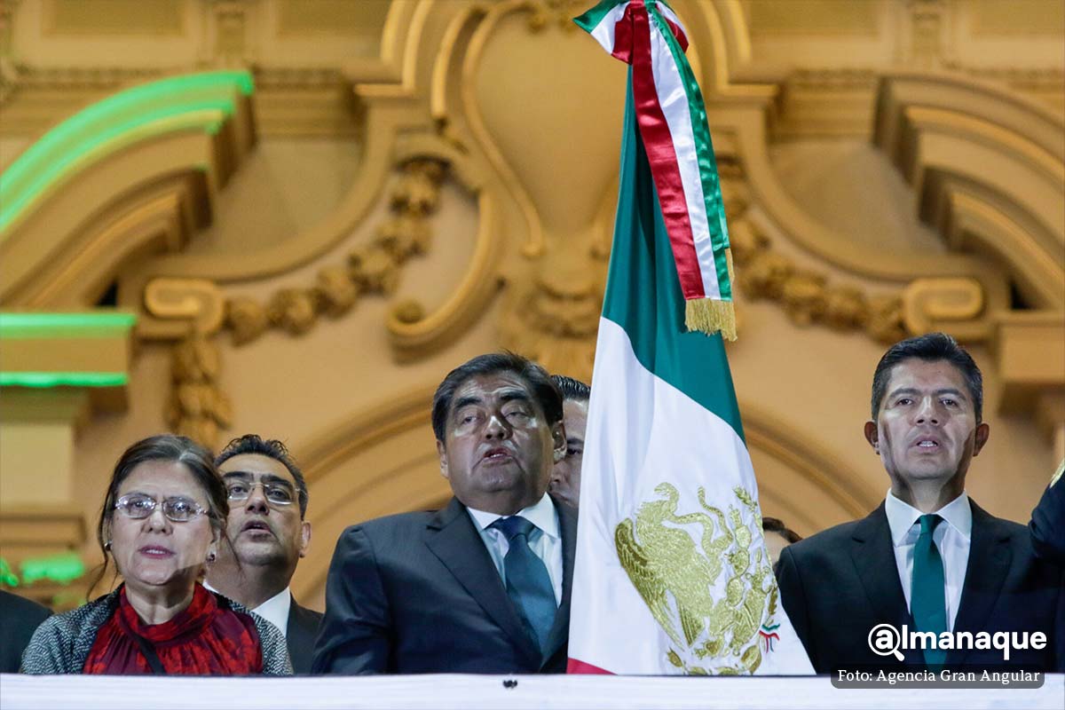 CRÓNICA: El Grito de Independencia que sella la reconciliación entre Barbosa y Lalo Rivera 8 grito independencia gobernador miguel barbosa Puebla 5