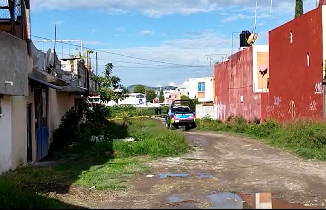 Ejecutan a dos hombres y abandonan sus cuerpos al sur de Puebla 2 homicidios Puebla