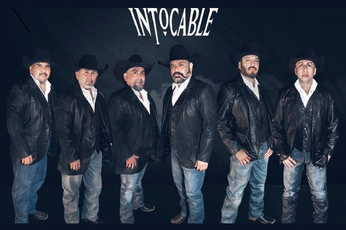 ¿Cuántos boletos quedan para Intocable en Puebla? 2 intocables