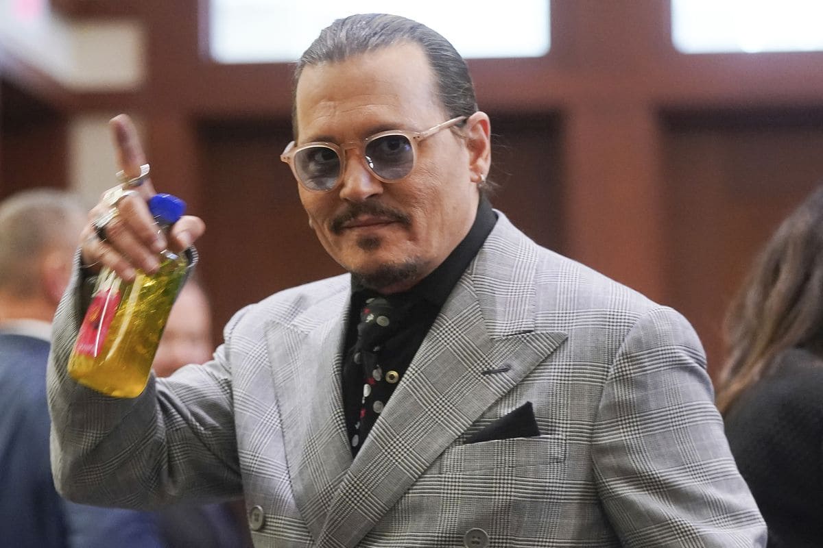 ¿Johnny Depp estrena romance? Ella es su nueva pareja 4 johony deep 1