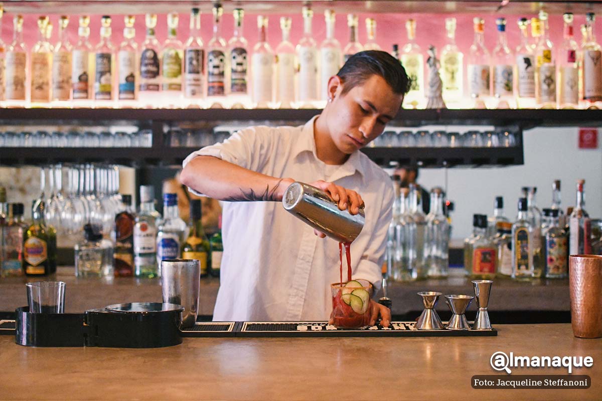 mezcaleria miel de agave puebla 2