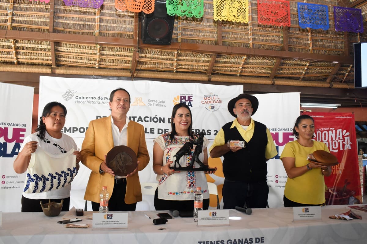 El 12 de octubre inicia temporada del Mole de Caderas en Puebla; esperan derrama de 75 mdp 4 mole de caderas