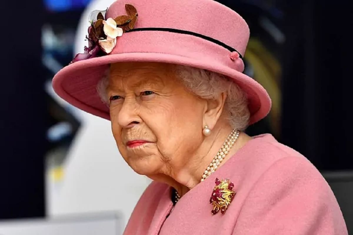 Reina Isabel II murió por "vejez", revelan certificado de defunción 3 reina isabel ii 1 1