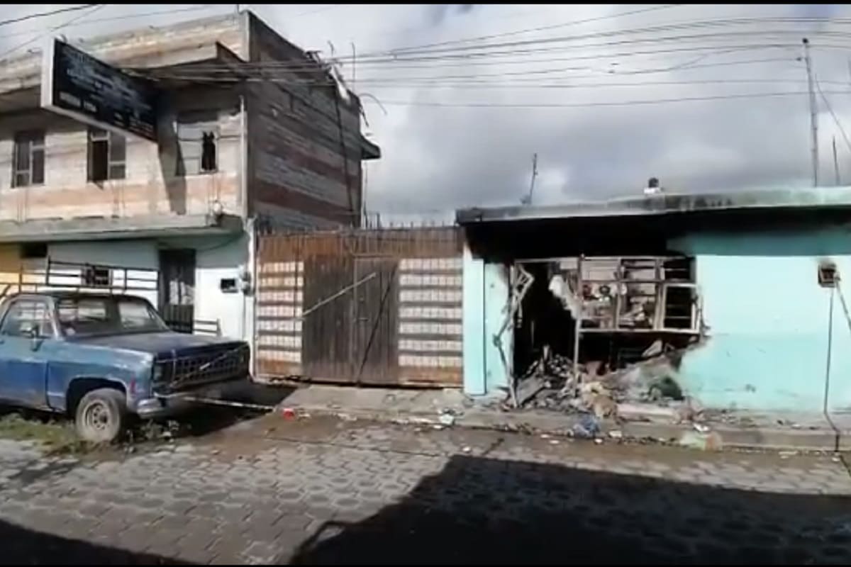 Una persona lesionada y daños materiales, el saldo de explosión de taller de pirotecnia en Tehuacán 4 talle de pirotecnia tehuacan 1