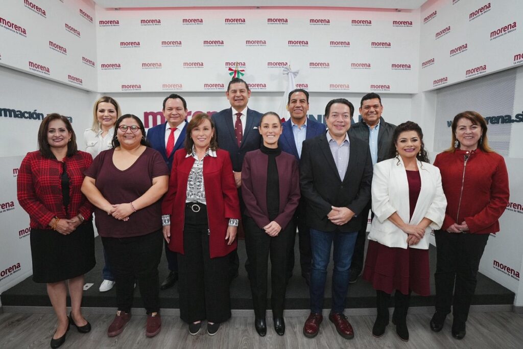 Claudia Sheinbaum se reune con candidatos de Morena