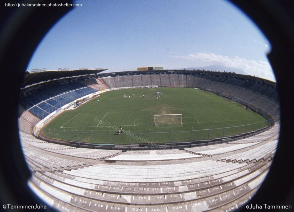 ¿El Allianz Arena? Así se verá el estadio Cuauhtémoc en 50 años, según AI 10 Estadio cuahutemoc sin rampas